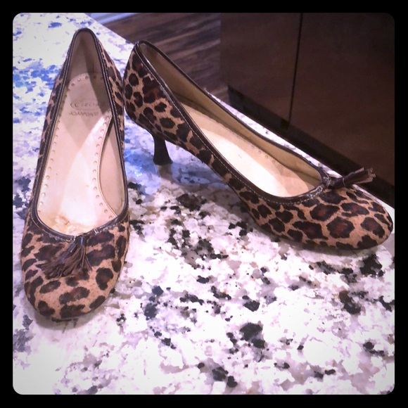 Joan & David Leather leopard print heels size 8 M - Picture 1 of 11